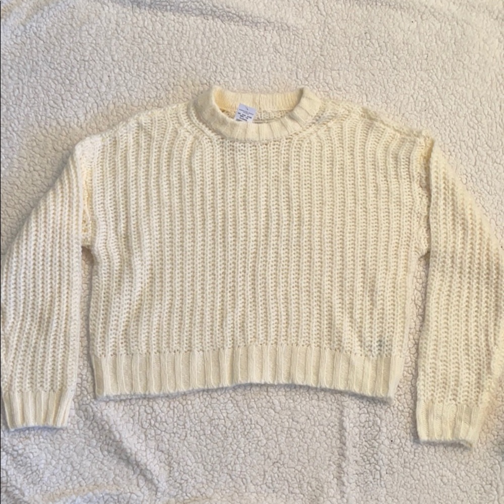 American eagle white sweater